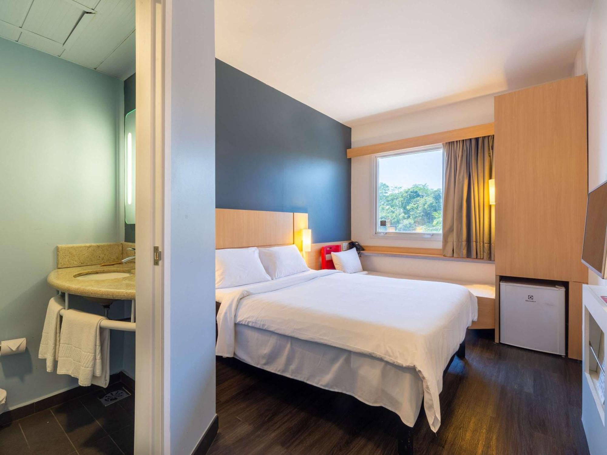 Ibis Manaus Aeroporto Hotel ภายนอก รูปภาพ